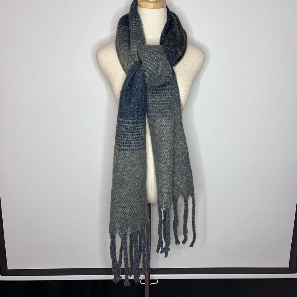 ANTHROPOLOGIE // THE KORNER Navy Stripe Fringe Scarf NWT Large 20277003